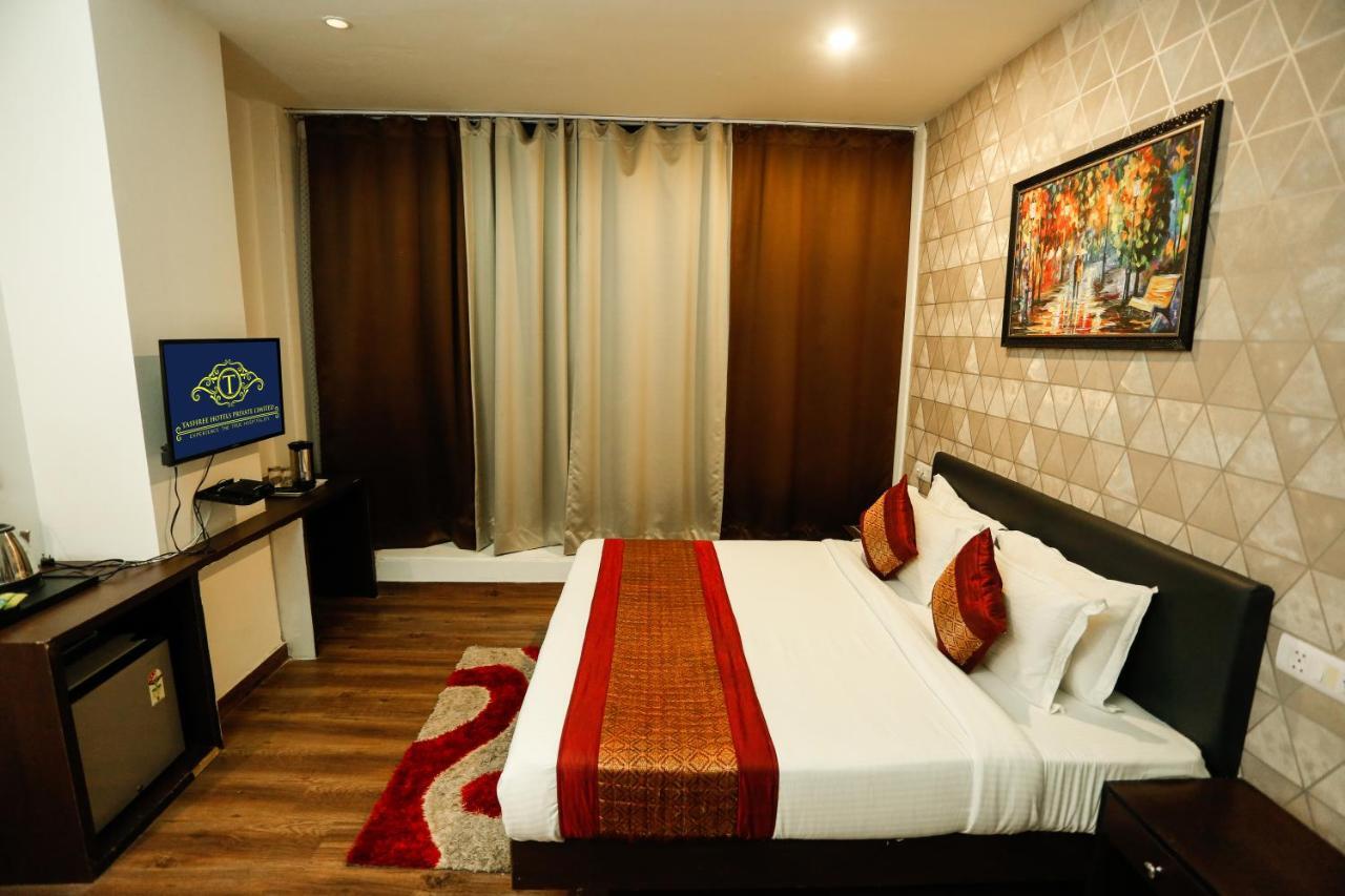 Airport Hotel Tashree Neu-Delhi Exterior foto